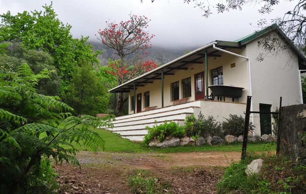 Вилла Kierie Kwaak Self Catering Стелленбос Экстерьер фото
