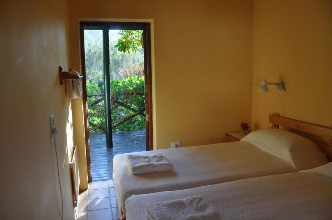 Вилла Kierie Kwaak Self Catering Стелленбос Экстерьер фото