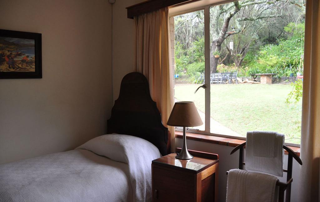 Вилла Kierie Kwaak Self Catering Стелленбос Экстерьер фото